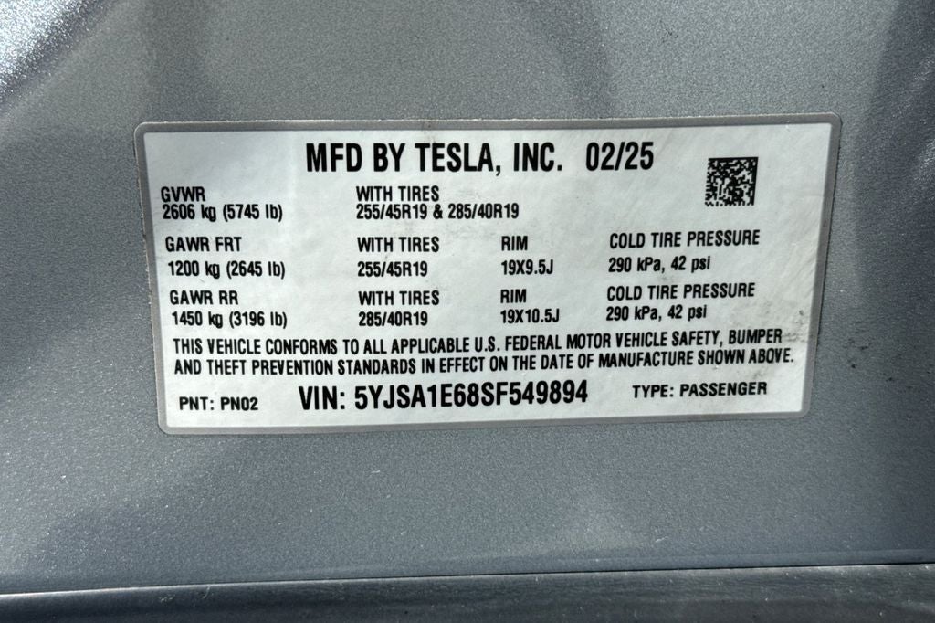 2025 Tesla Model S Plaid