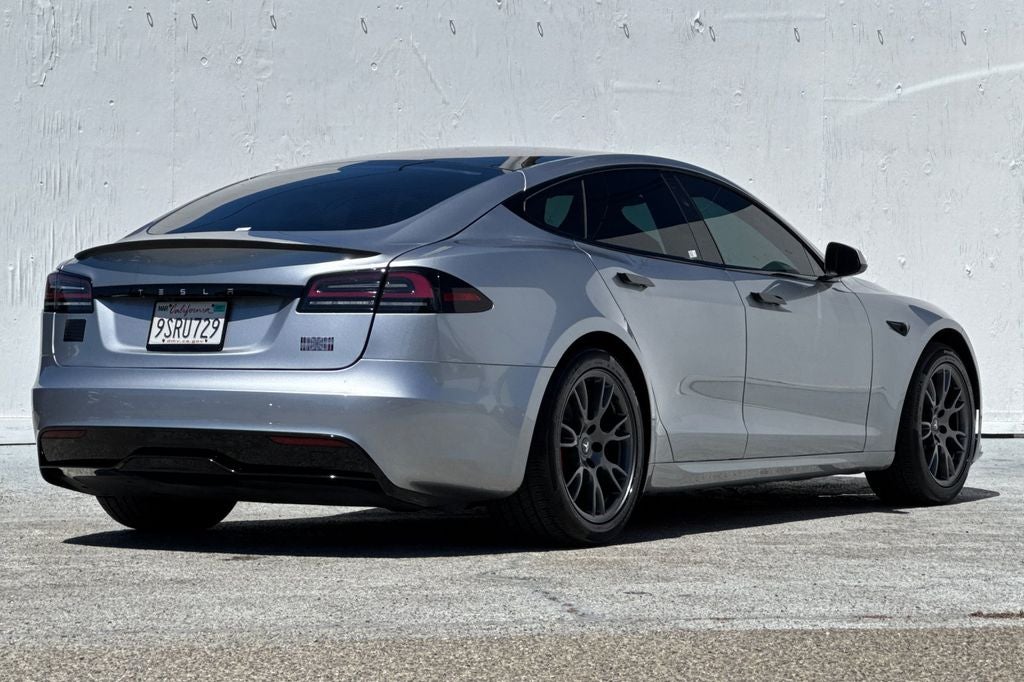 2025 Tesla Model S Plaid