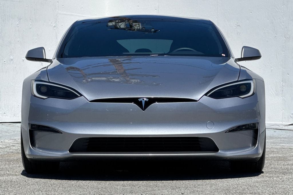 2025 Tesla Model S Plaid