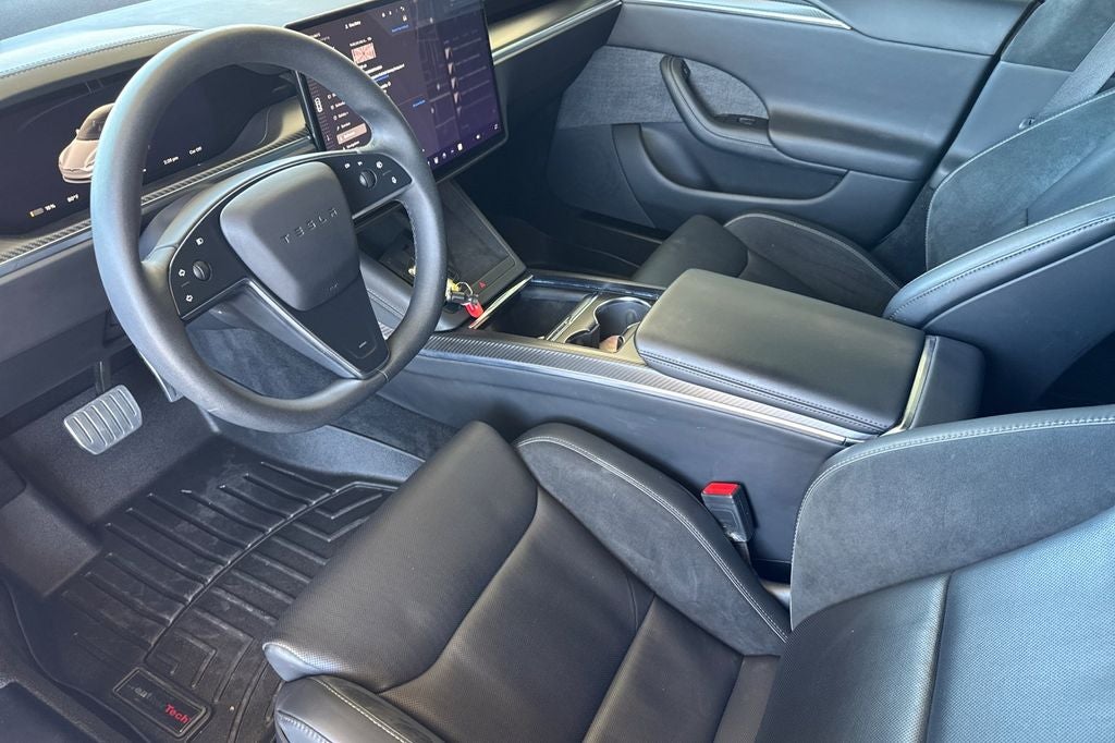 2025 Tesla Model S Plaid