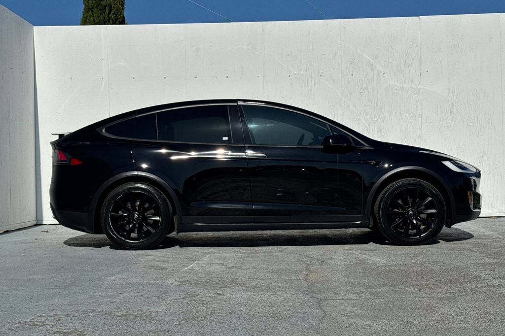2021 Tesla Model X Long Range