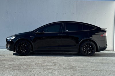 2021 Tesla Model X Long Range
