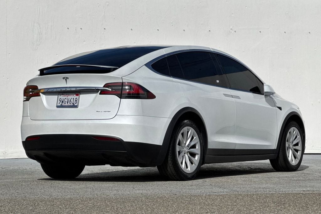 2020 Tesla Model X Long Range