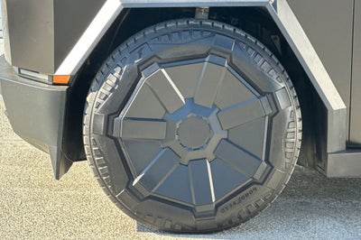 2024 Tesla Cybertruck Foundation