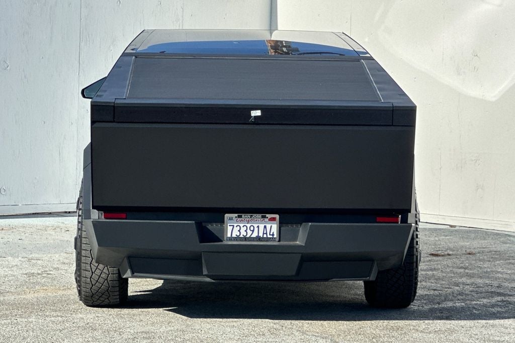 2024 Tesla Cybertruck Foundation