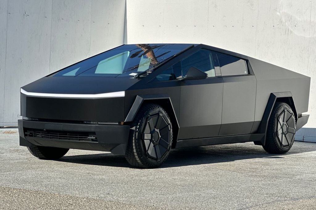 2024 Tesla Cybertruck Foundation