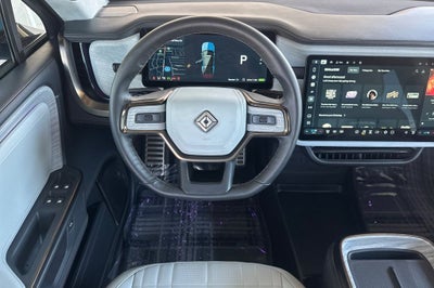 2025 Rivian R1S Ascend Tri Motor Max Pack