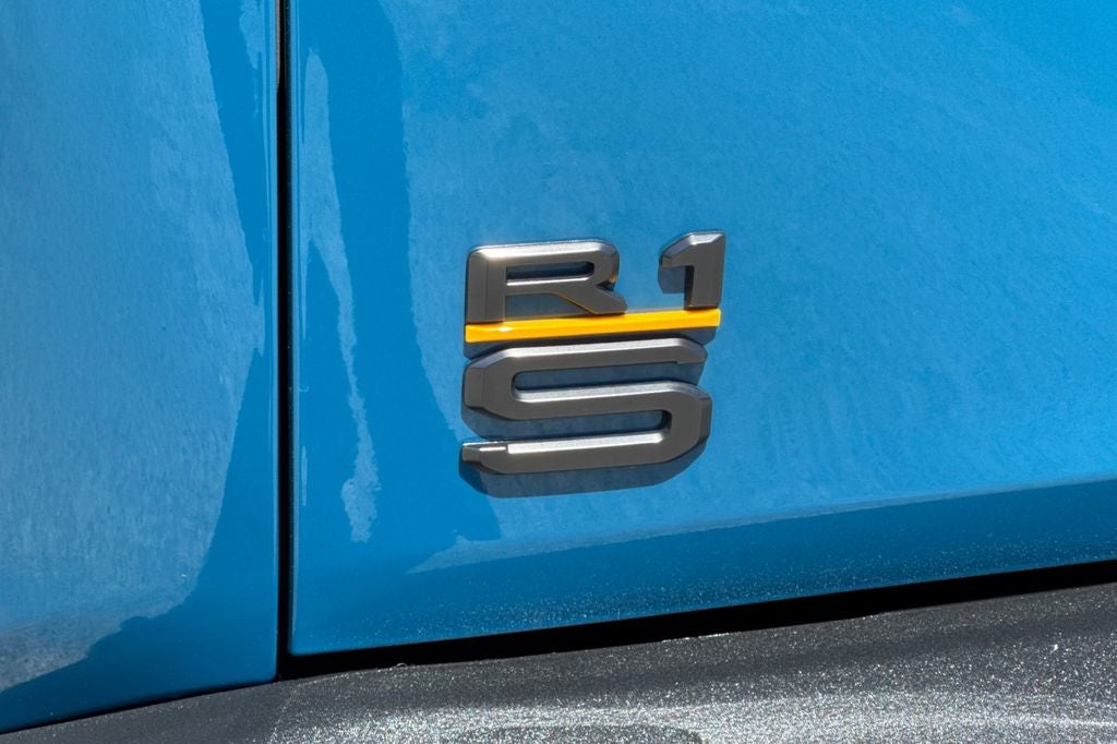 2025 Rivian R1S Ascend Tri Motor Max Pack