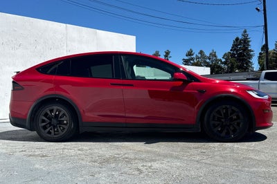 2022 Tesla Model X .