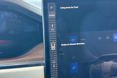 2022 Tesla Model X .