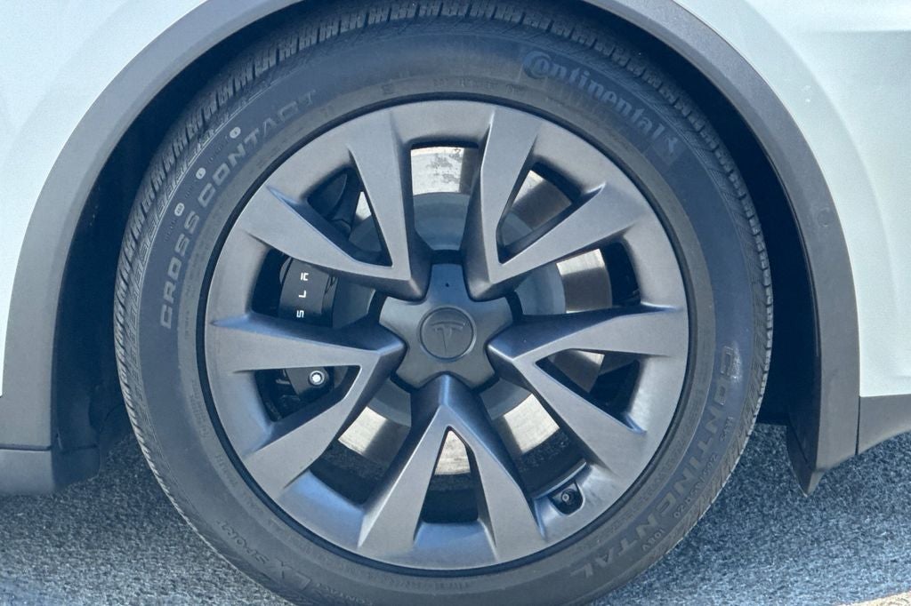 2024 Tesla Model X Base