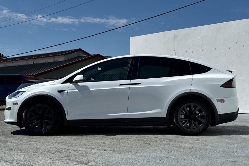 2024 Tesla Model X Base