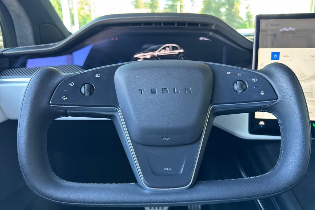 2022 Tesla Model X Plaid