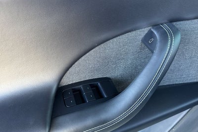 2024 Tesla Model X .