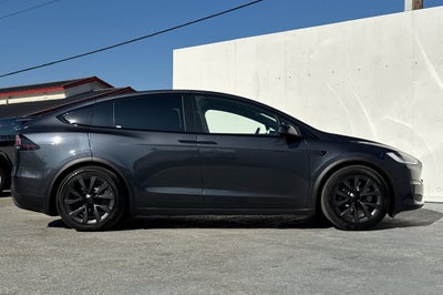 2024 Tesla Model X .