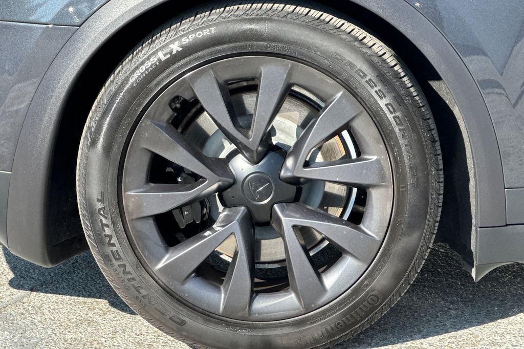 2024 Tesla Model X .