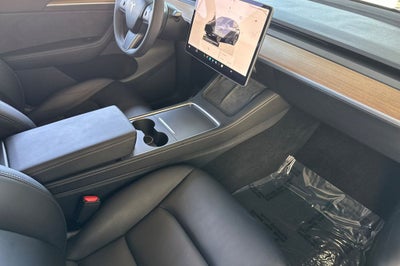 2025 Tesla Model Y Long Range