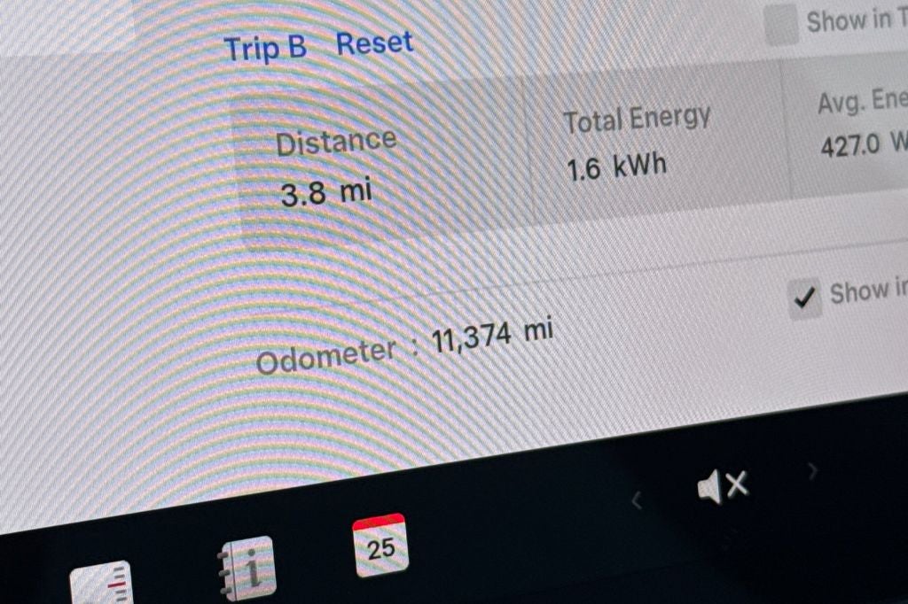 2026 Tesla Model Y Base