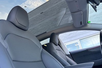 2026 Tesla Model Y Premium