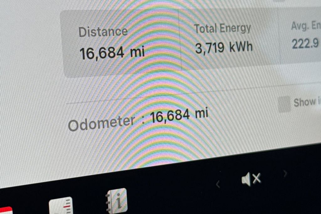 2026 Tesla Model Y Premium