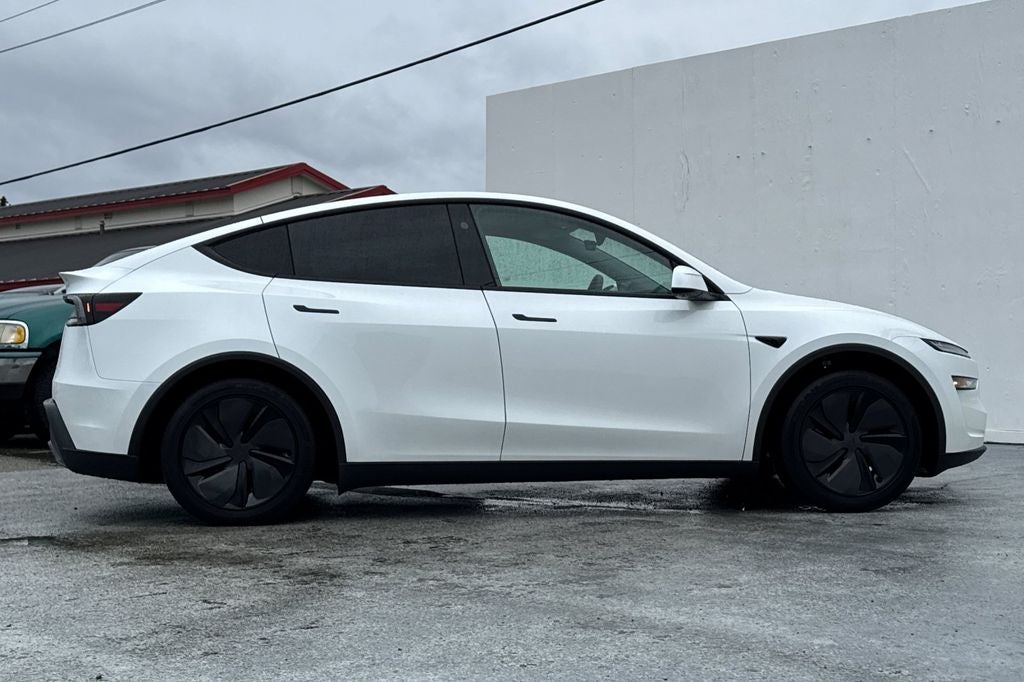 2026 Tesla Model Y Long Range