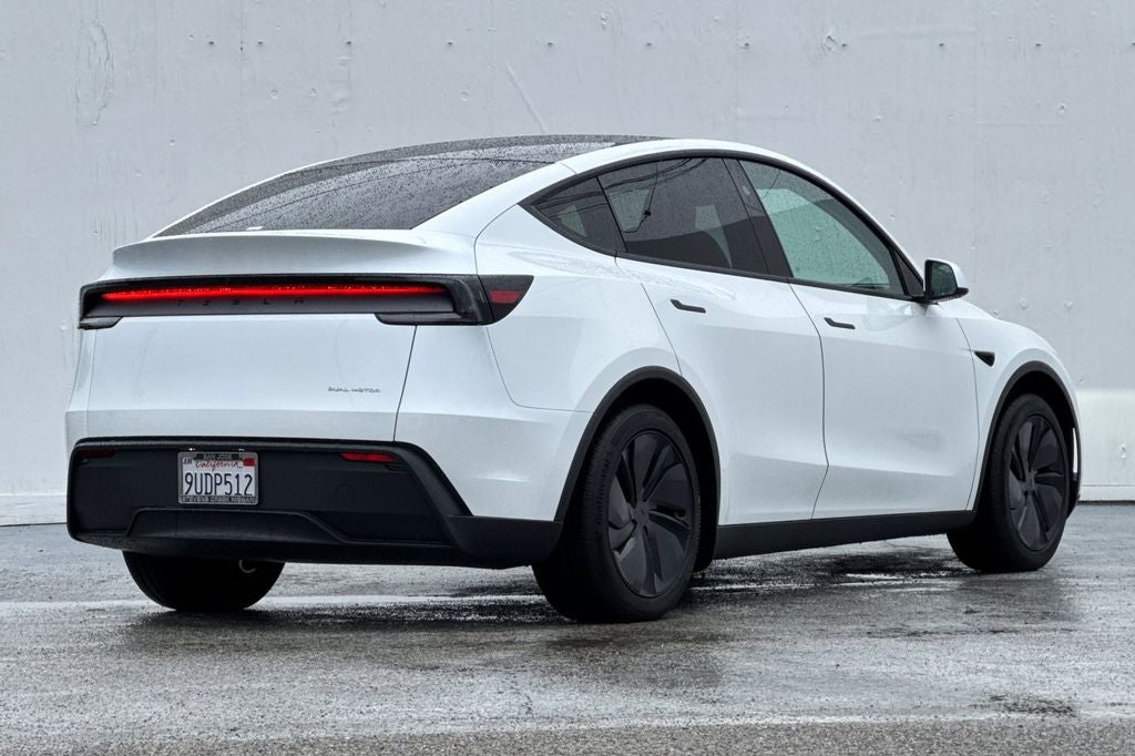 2026 Tesla Model Y Long Range