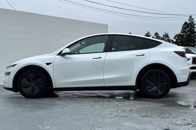 2026 Tesla Model Y Long Range