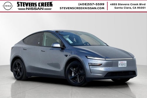 2026 Tesla Model Y Premium