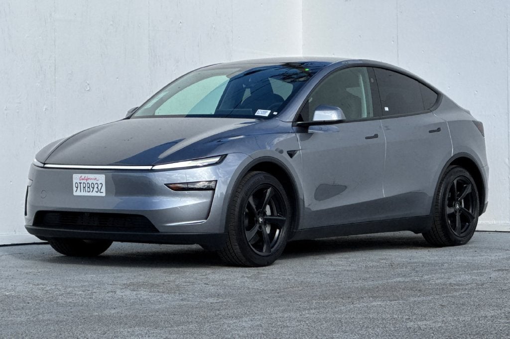 2026 Tesla Model Y Premium