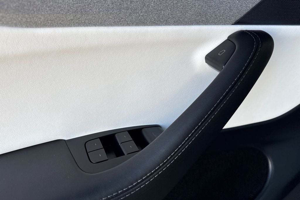 2026 Tesla Model Y Long Range