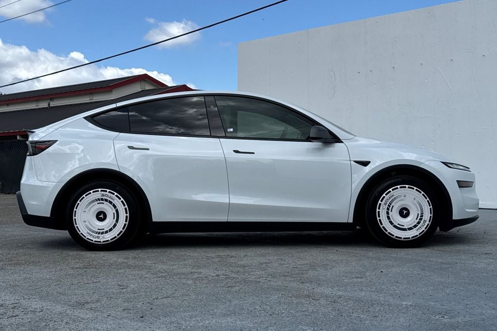 2026 Tesla Model Y Long Range