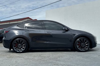 2025 Tesla Model Y Performance