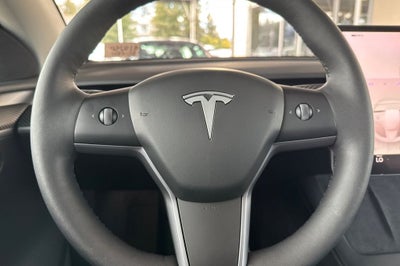 2025 Tesla Model Y Performance
