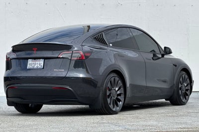 2025 Tesla Model Y Performance