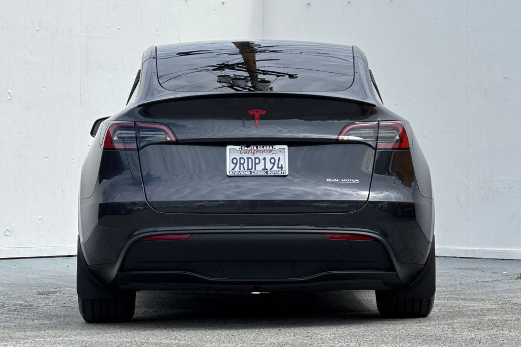2025 Tesla Model Y Performance