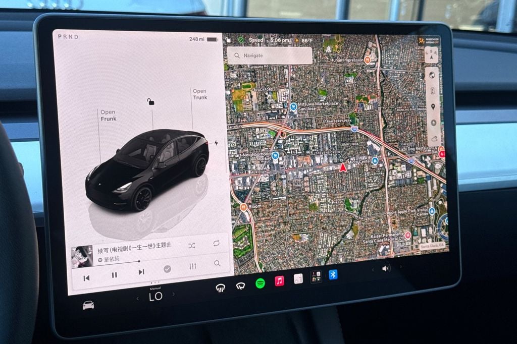 2023 Tesla Model Y Performance