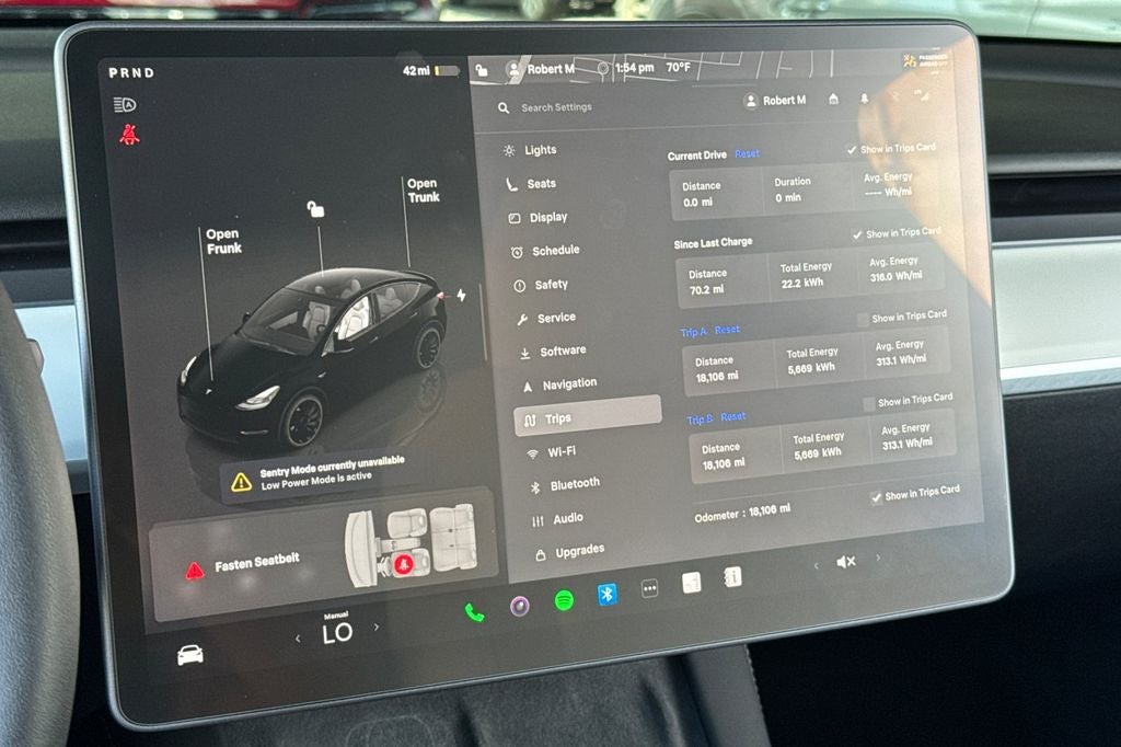 2025 Tesla Model Y Performance