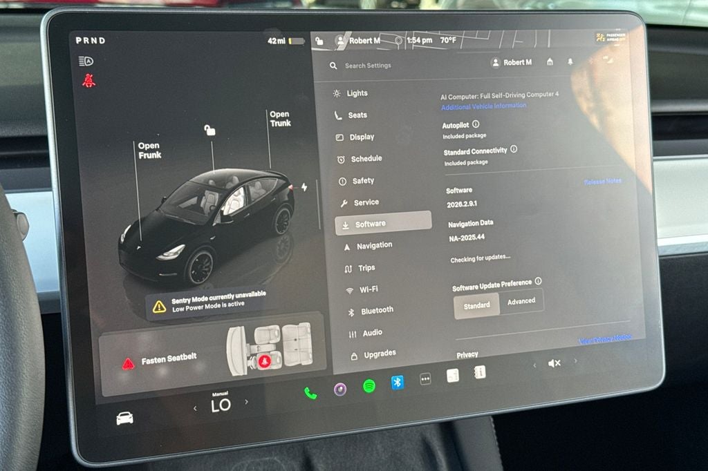 2025 Tesla Model Y Performance