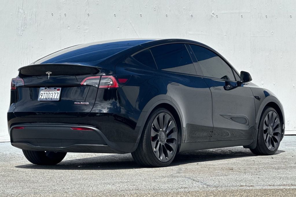 2025 Tesla Model Y Performance