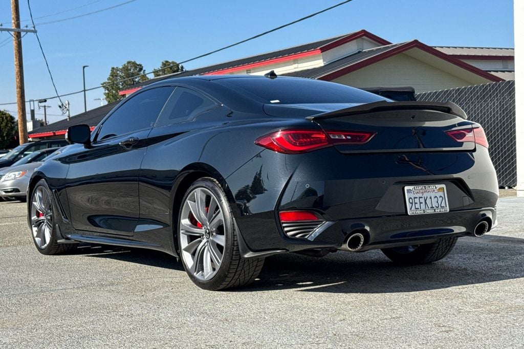 2022 INFINITI Q60 Red Sport 400