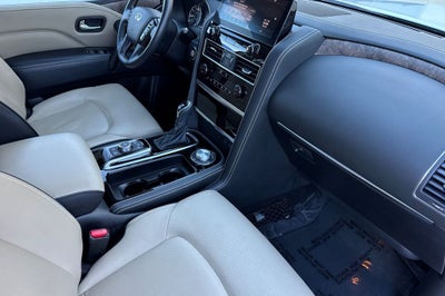 2024 INFINITI QX80 Premium Select