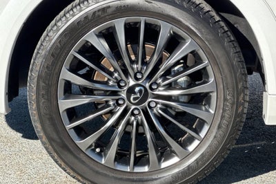 2024 INFINITI QX80 Premium Select