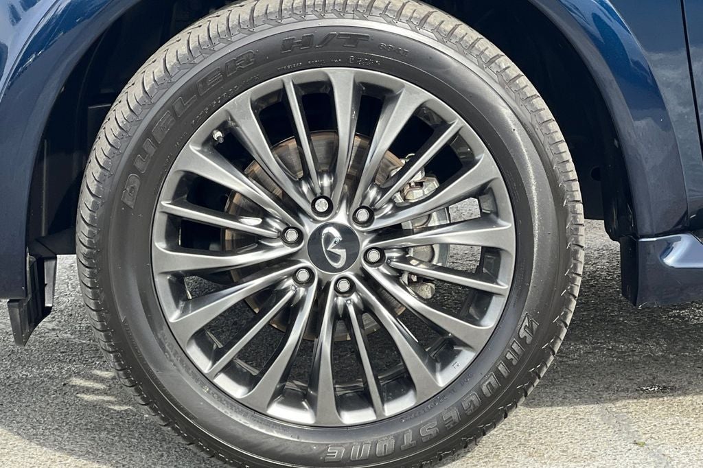 2023 INFINITI QX80 Premium Select