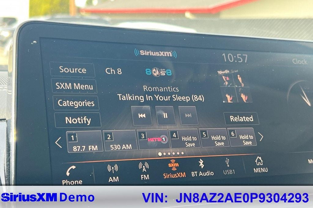 2023 INFINITI QX80 Premium Select