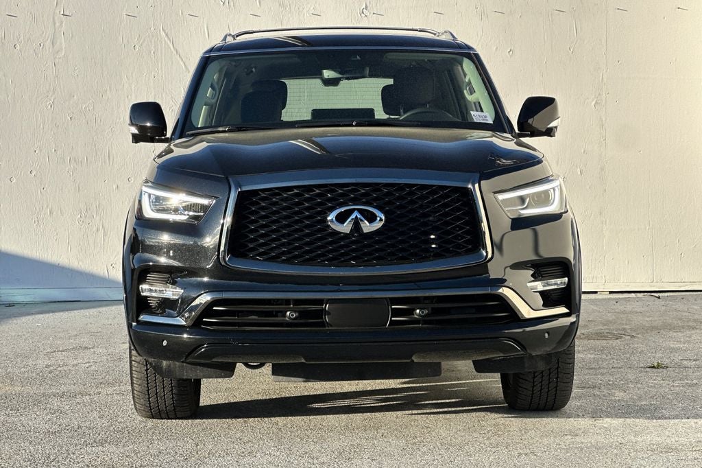 2024 INFINITI QX80 Premium Select
