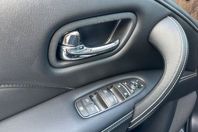 2024 INFINITI QX80 Premium Select