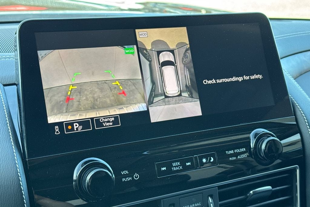 2024 INFINITI QX80 Premium Select