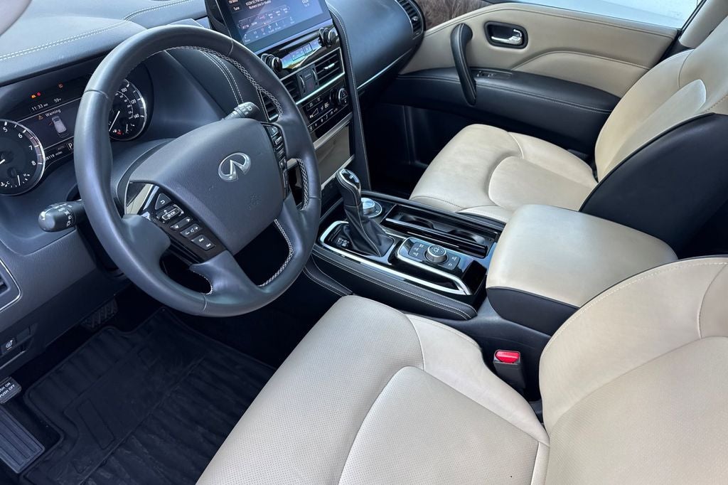 2024 INFINITI QX80 Premium Select