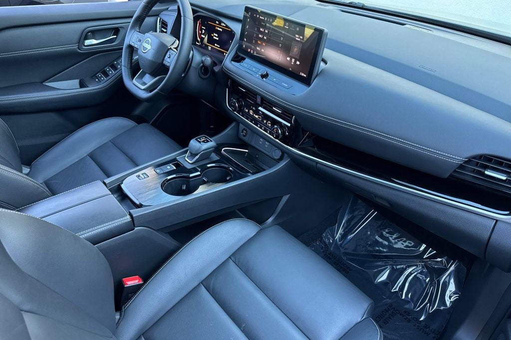 2025 Nissan Rogue SL CERTIFIED