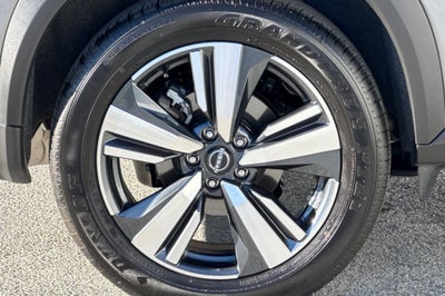 2025 Nissan Rogue SL CERTIFIED